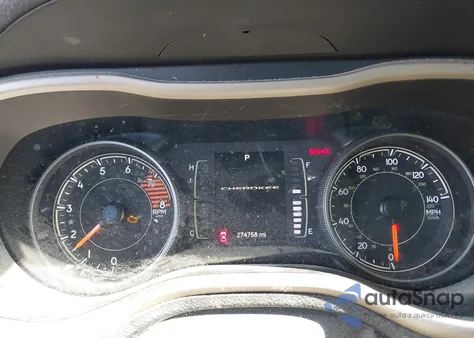 2017 Jeep Cherokee Latitude Fwd z USA, uszkodzony, nr VIN 1C4PJLCS3HW653005